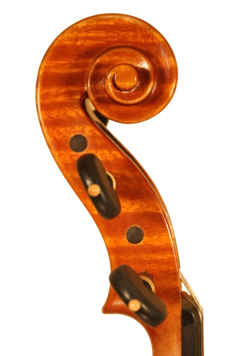 Handmade violin by Gregorio Martini, Opus 04 — scroll
